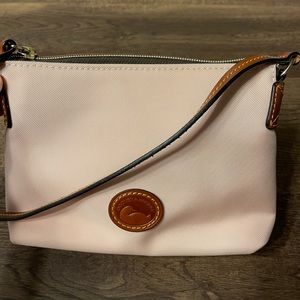 Dooney and Bourke crossbody purse